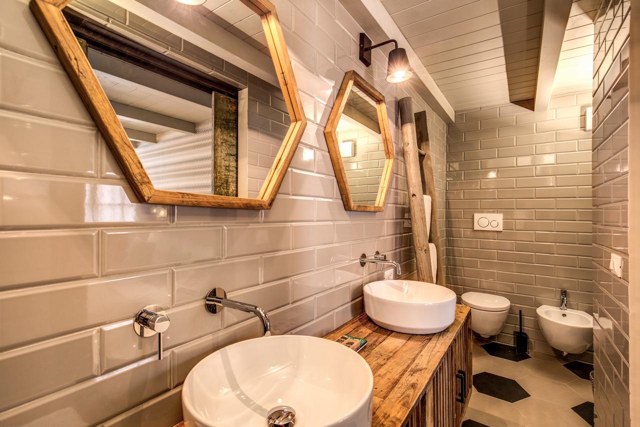 Decharme Apartment With Terrace In Monti Рим Экстерьер фото