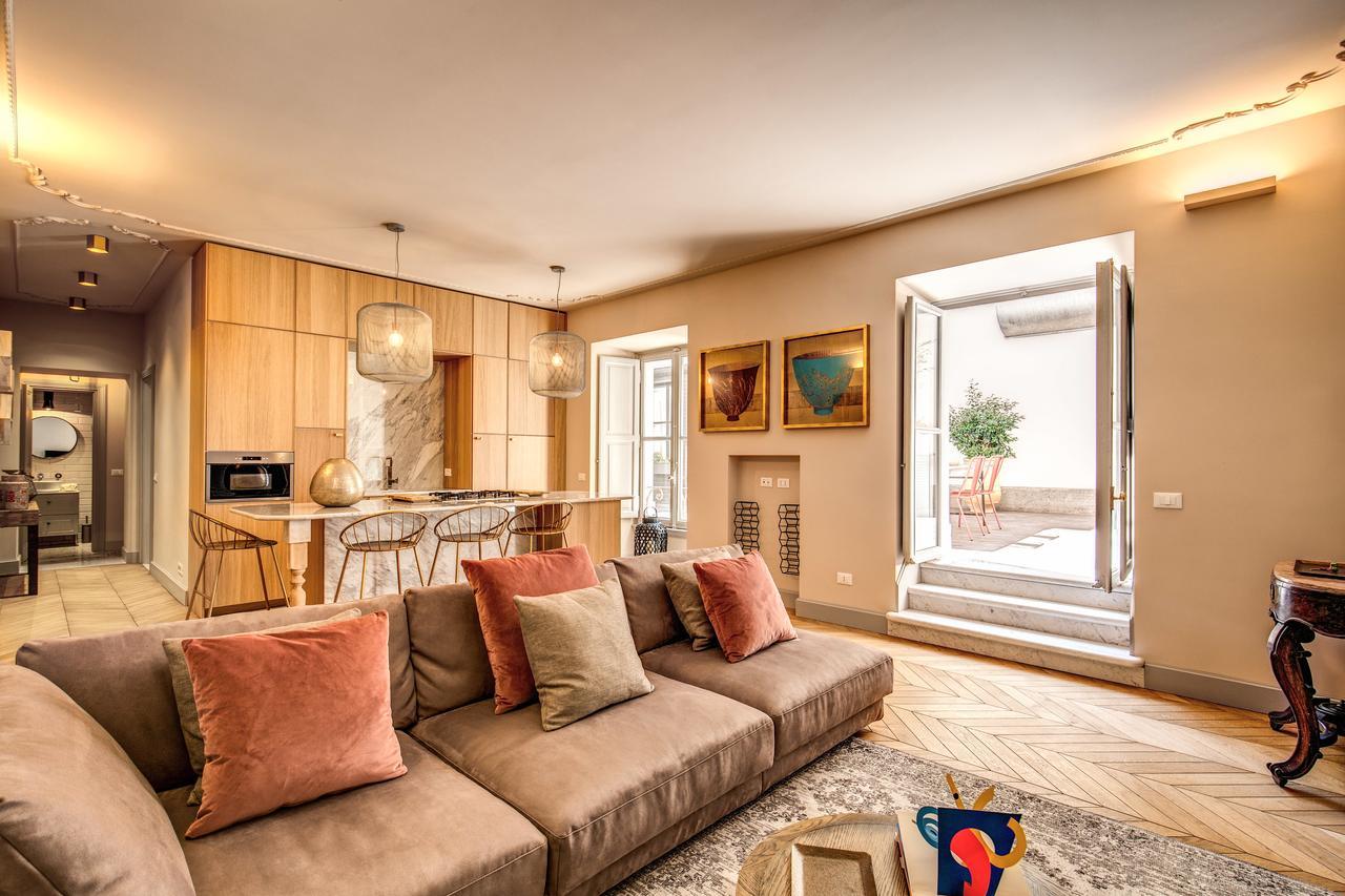 Decharme Apartment With Terrace In Monti Рим Экстерьер фото